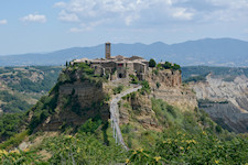 Korsyka, Toskania, Umbria – miejsca, które warto zobaczyć