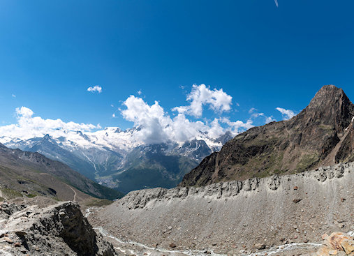 Widok z hotelu Do Campe